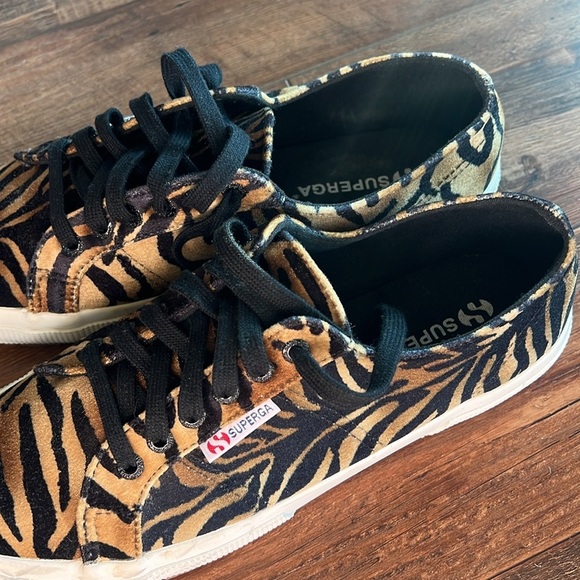 SUPERGA 2750 Fanvelw Womens Sz 8.5 Cognac Zebra Velvet Animal Print - Picture 10 of 10